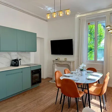 Les Capucines ルーアン